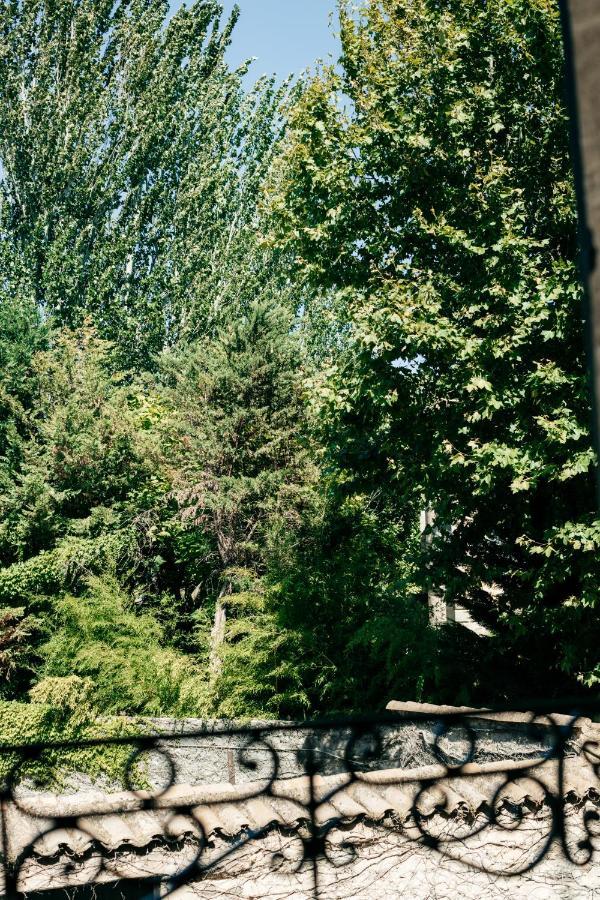 Les Precieuses Suites & Spa II Avignon Exterior foto